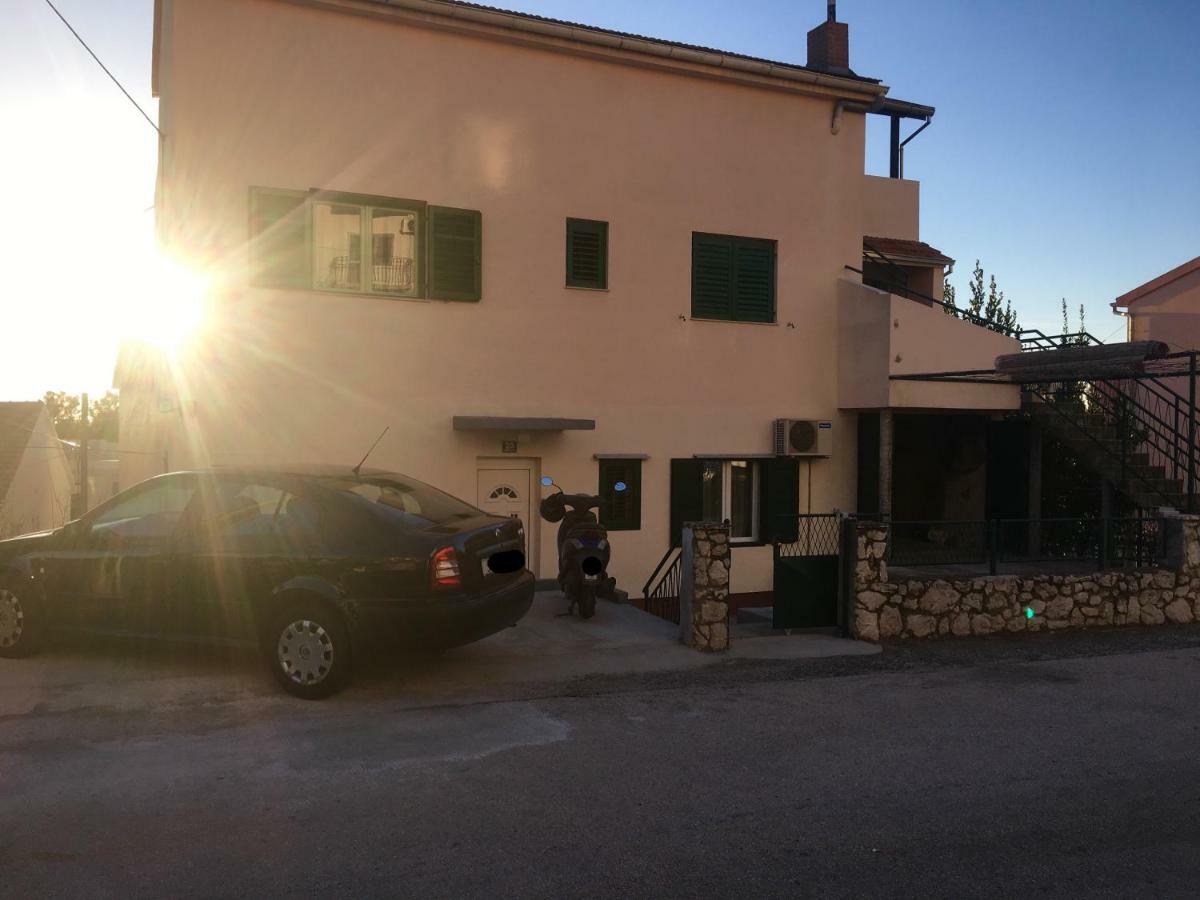 Apartman Krnić Szybenik Zewnętrze zdjęcie